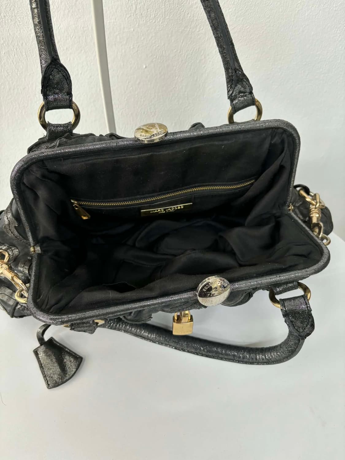 00s 마크제이콥스 빈티지 메탈릭 러플 토트백 투웨이 숄더백 상품이미지6
