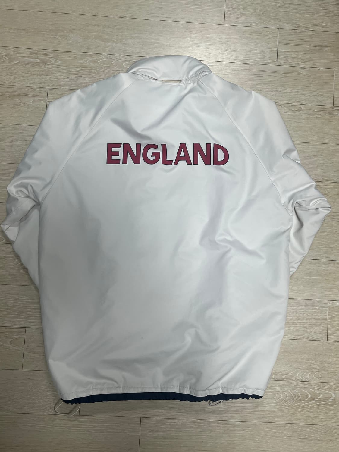 엄브로 잉글랜드 바람막이 상품이미지2