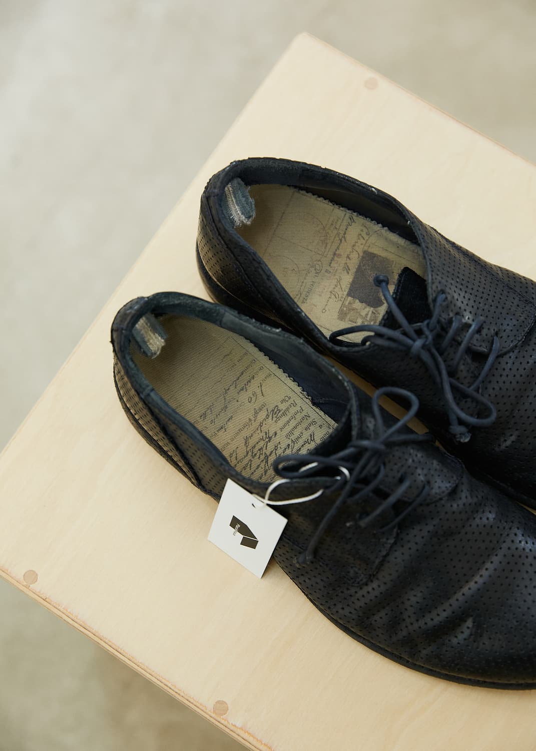 Punching Leather Derby Shoes 상품이미지4
