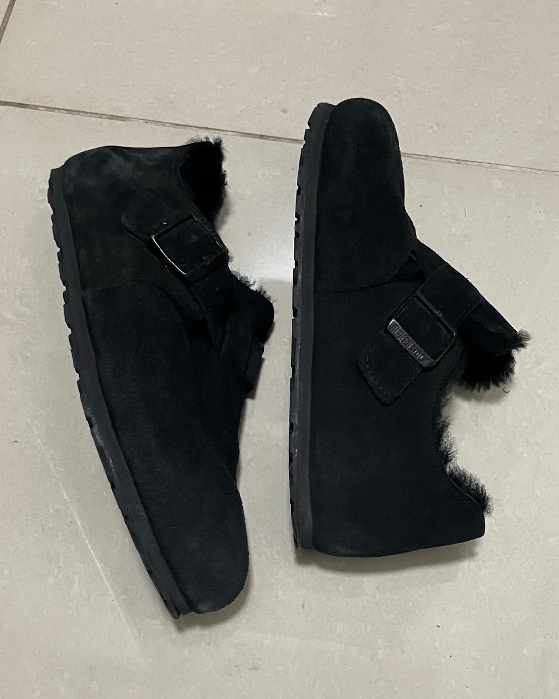 버켄스탁 런던 시어링 스웨이드 블랙 내로우 37 (240) 상품이미지5