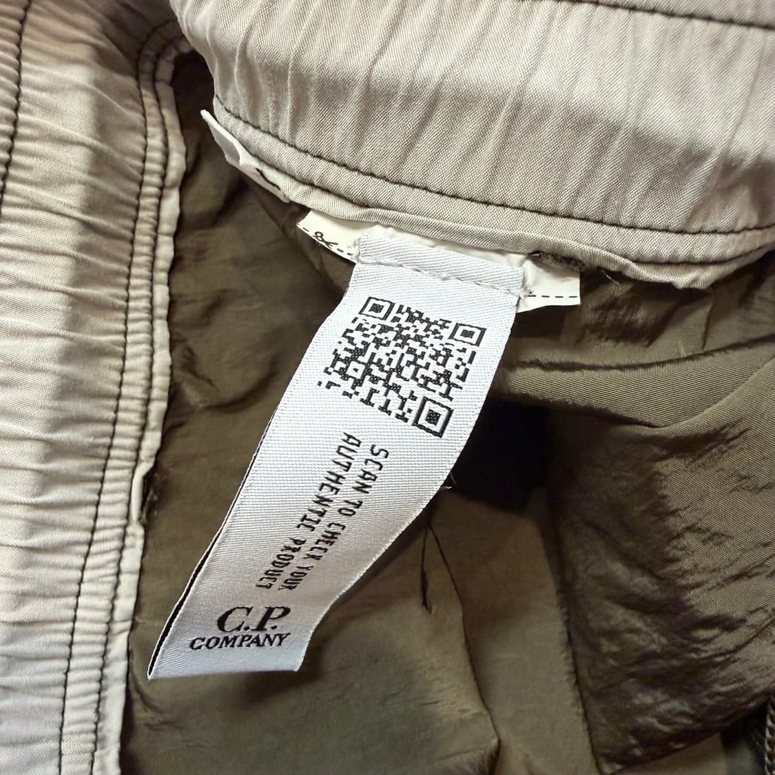 CP company 렌즈 와펜 스윔 팬츠 상품이미지4