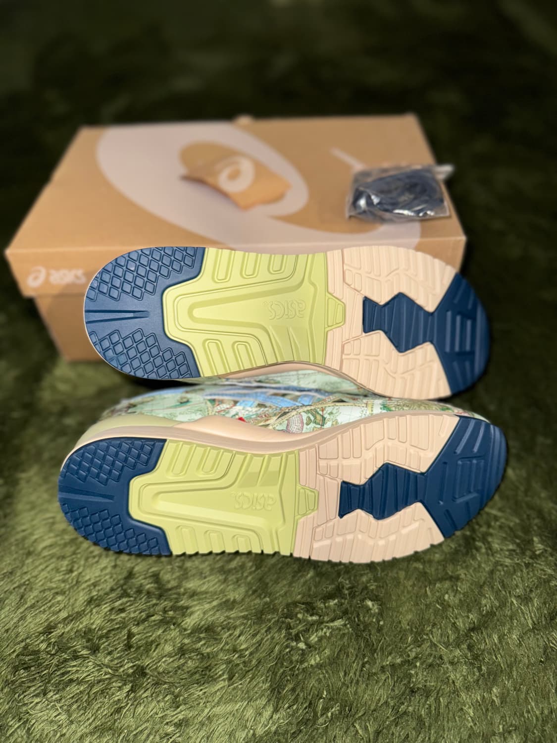 [275] 아식스 X 아트모스 젤라이트 3 아이스 그린 에이지드 맵 상품이미지6