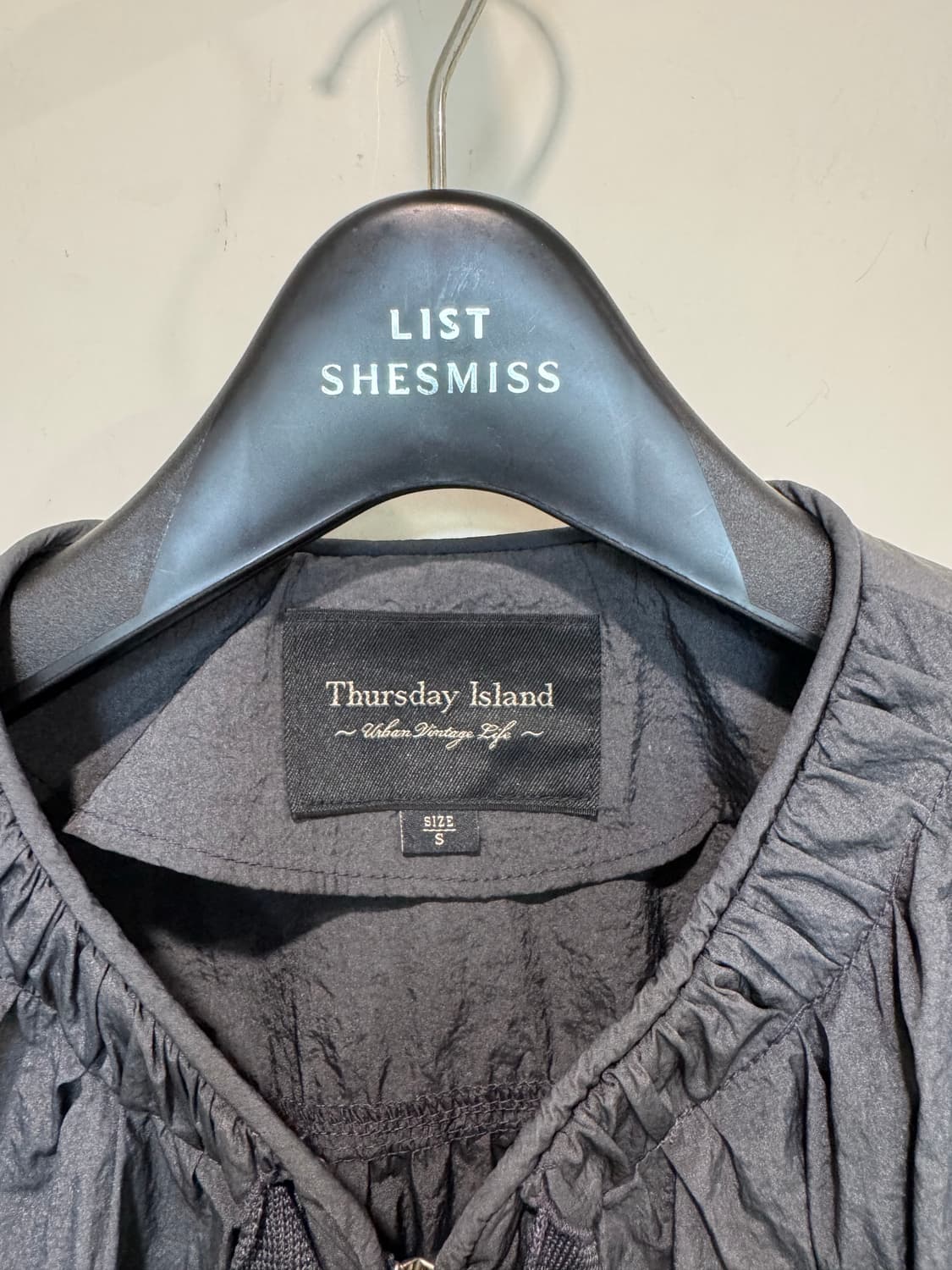 Thursdays island 썰스데이아일랜드 자켓 상품이미지4