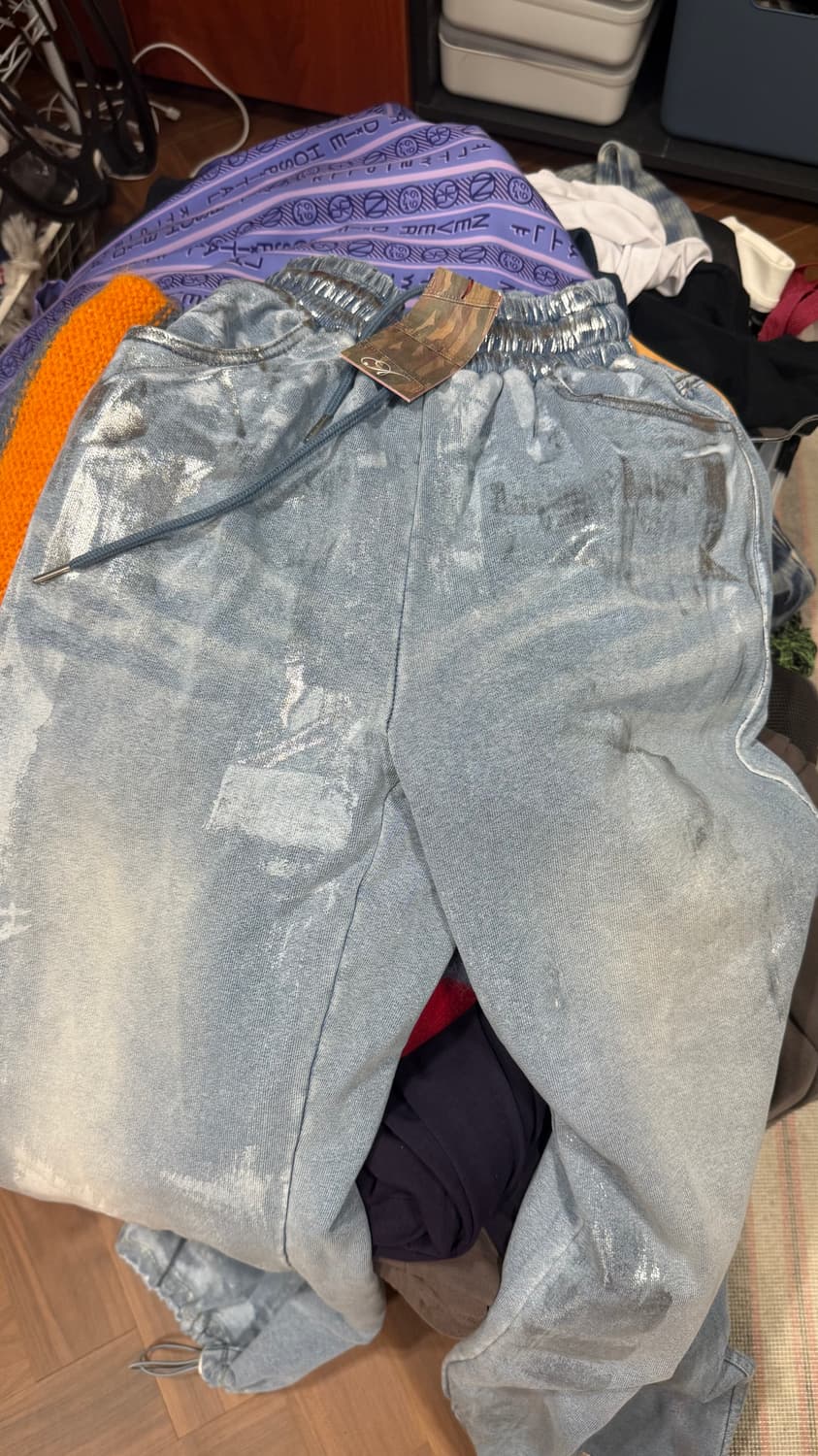 2000아카이브 DENIM METALLIC SWEATPANTS 상품이미지5