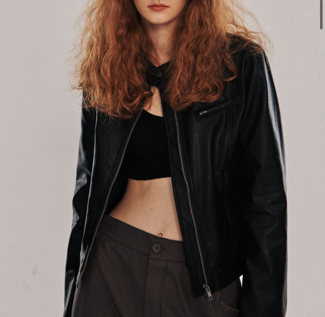 썸플레이스 슬림 라인 레이싱 레더 자켓 점퍼 [블랙] 상품이미지3