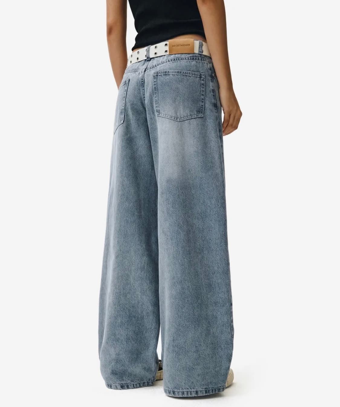 데케트 우먼 Signature Low Rise Wide Jeans 상품이미지2
