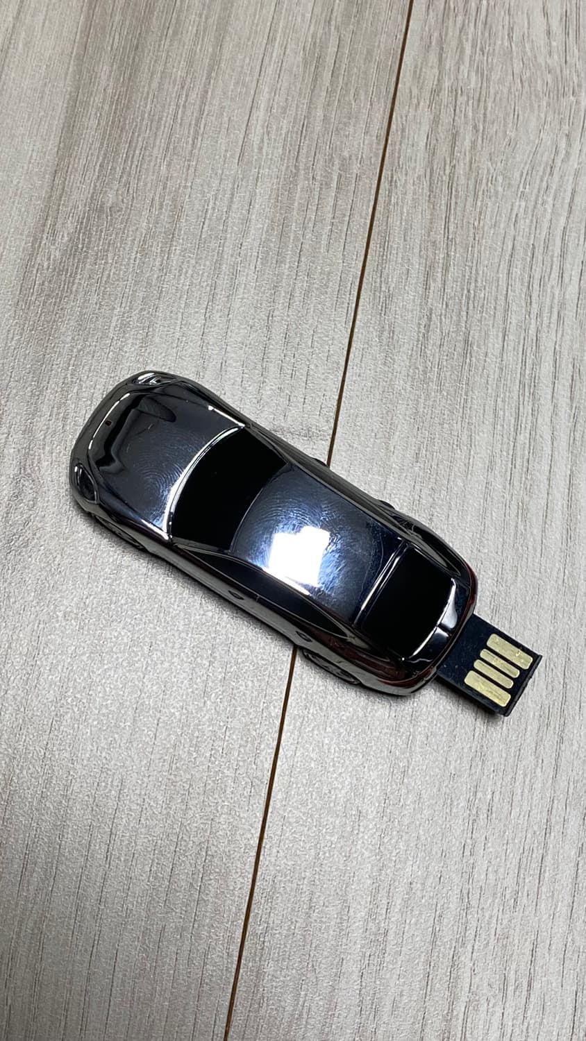 포르쉐 파나메라 USB 8G 상품이미지5