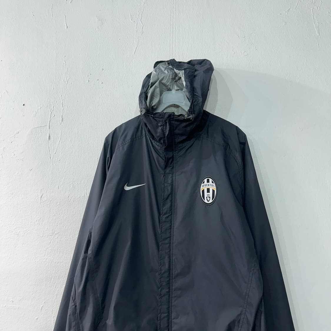 나이키 유벤투스 바람막이 자켓 M 상품이미지2