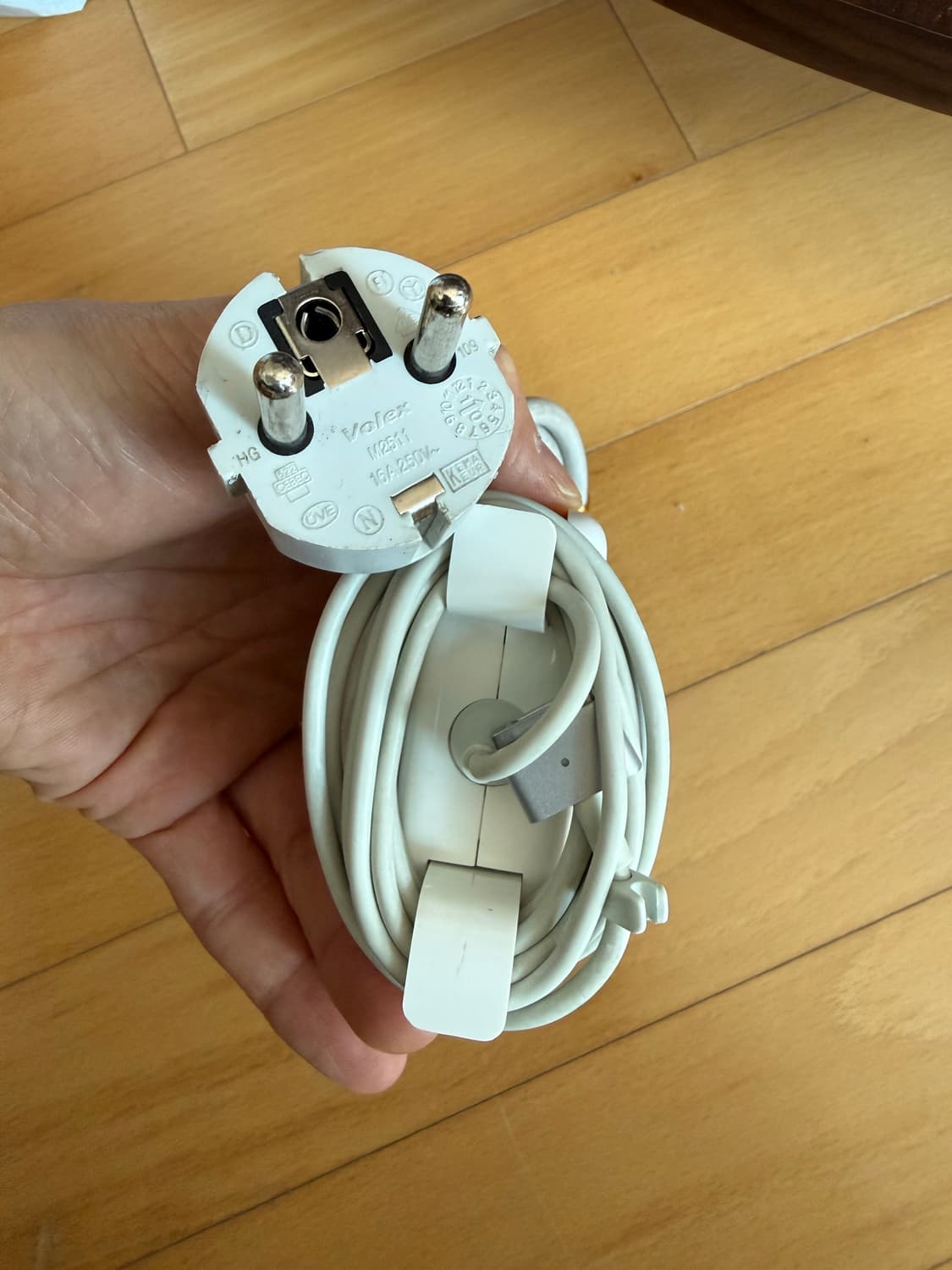 Apple MacBook Power Adapter MagSafe2 60W 상품이미지2