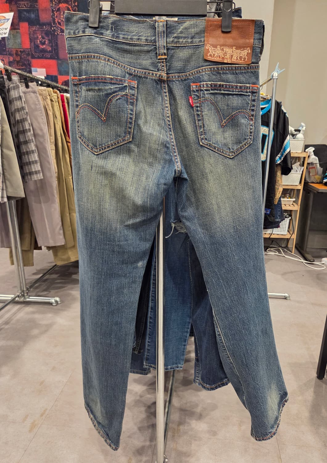 [Rare] 리바이스 프리미엄 타입1 빅패치 데님 남녀공용 (W30) 상품이미지4