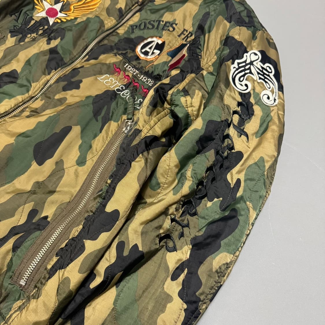 아비렉스(AVIREX) 밀리터리 카모 양면 자수로고 집업 퀄팅 자켓 상품이미지5