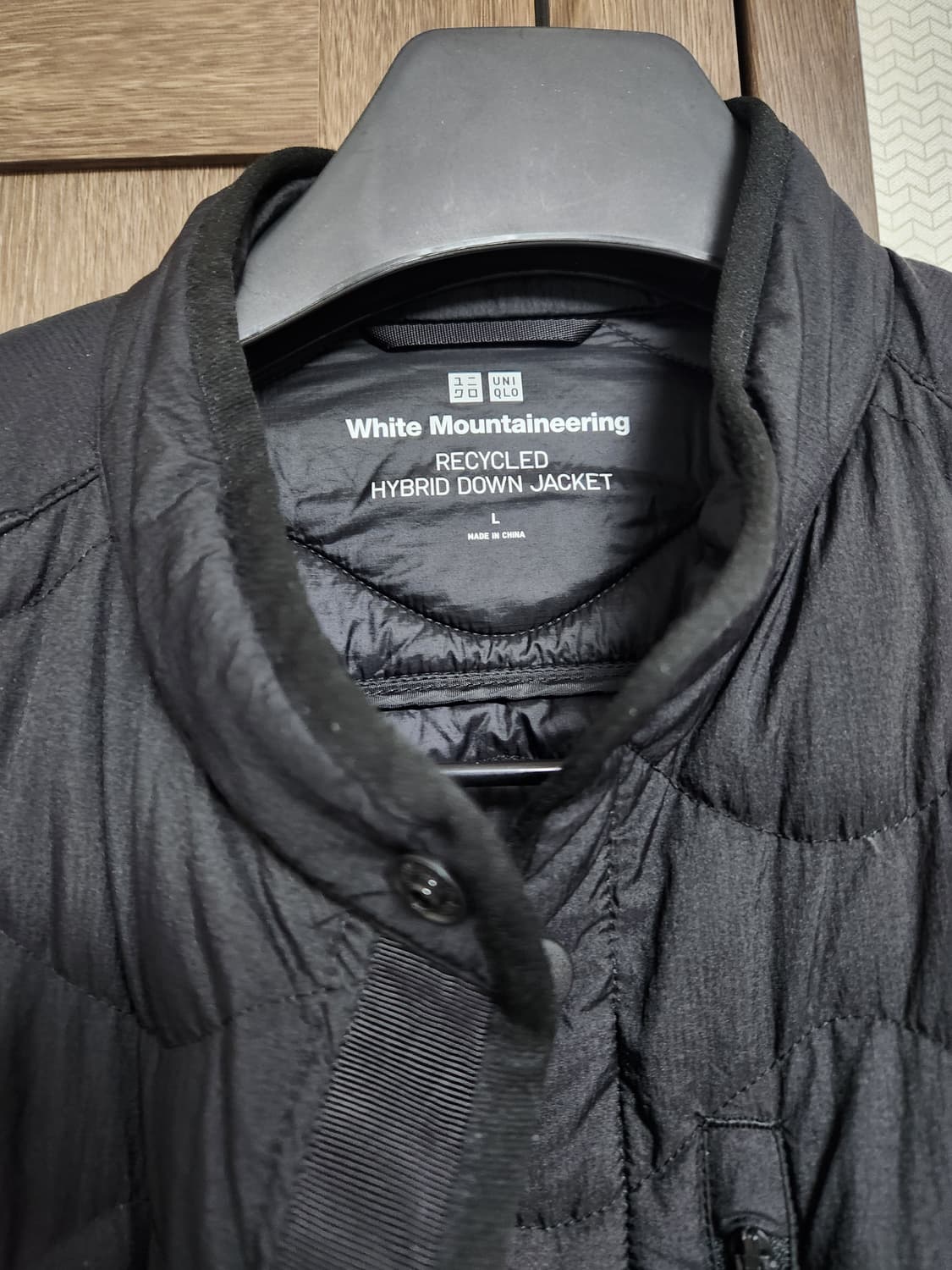 유니클로 화이트마운티어링 하이브리드 다운 23FW 상품이미지7