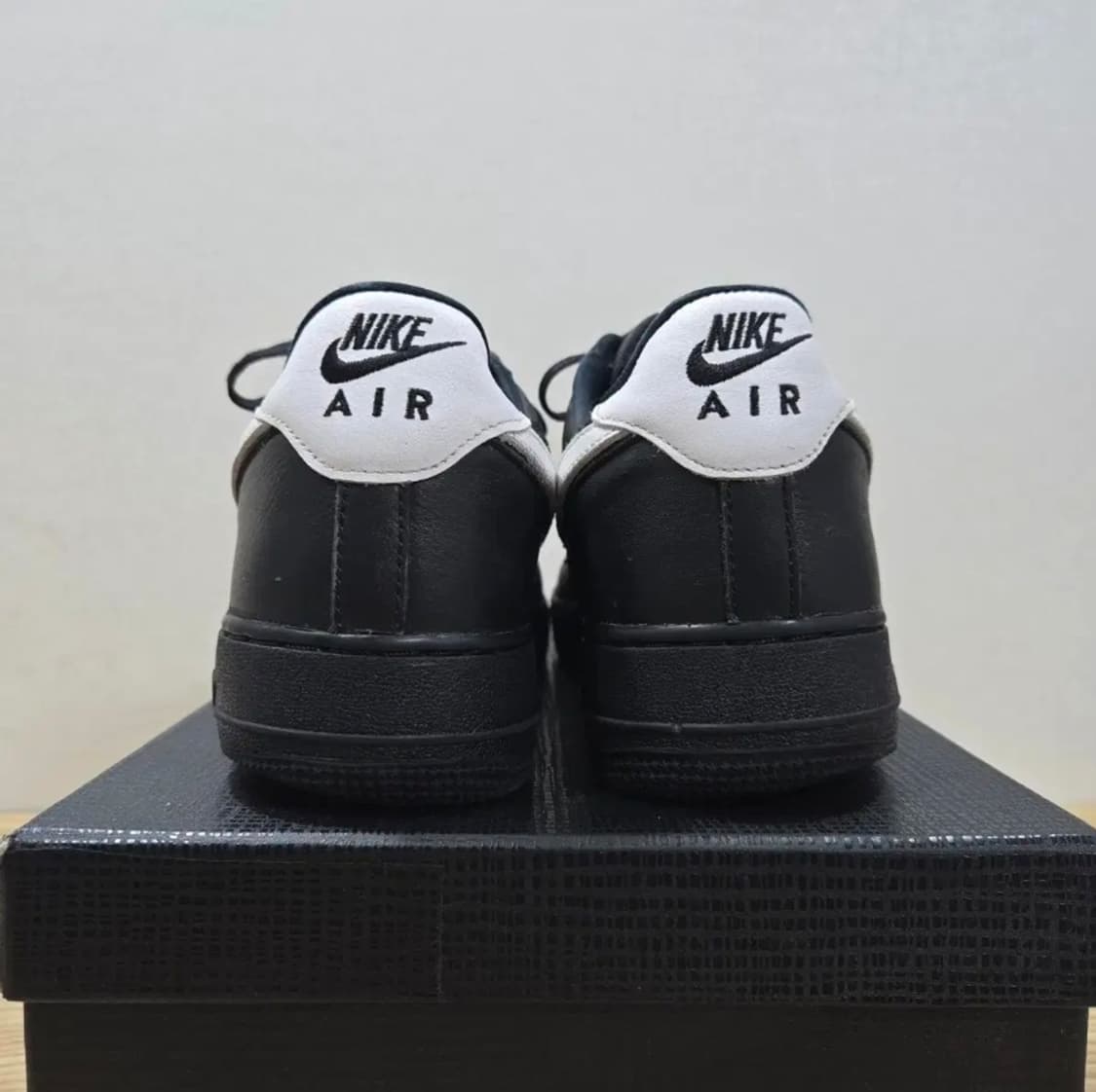 에어포스1 검흰 로우 285 상품이미지4