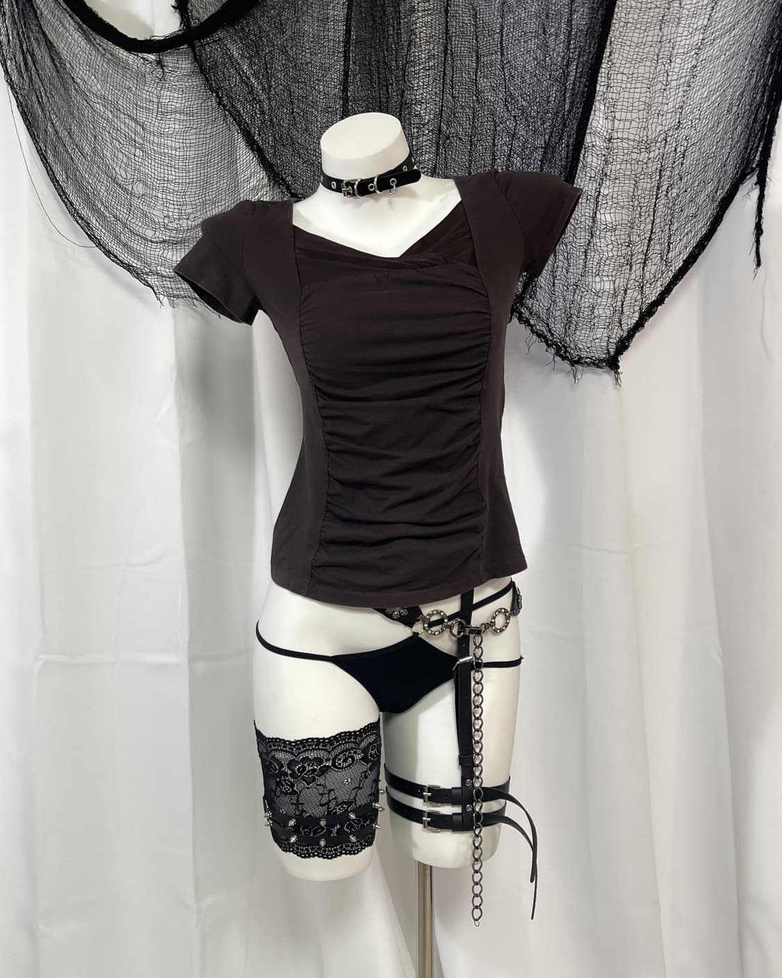 brown shrring t-shirt 상품이미지1