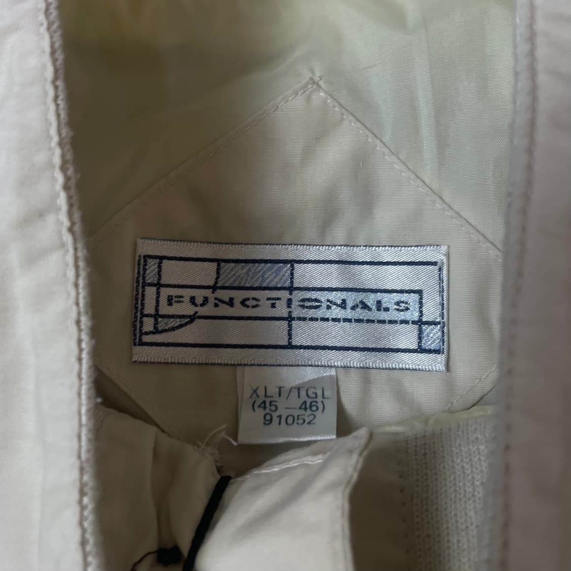 펑크셔널즈 아이보리 해링턴 자켓 XL 상품이미지4