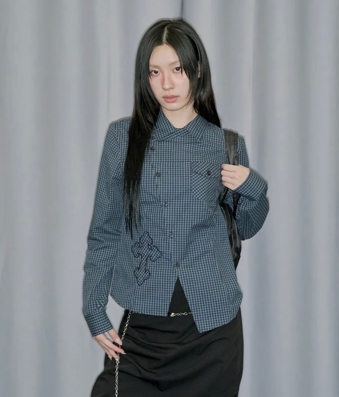 크로스 아플리케 슬림핏 체크 셔츠 네이비 NAVY 상품이미지1