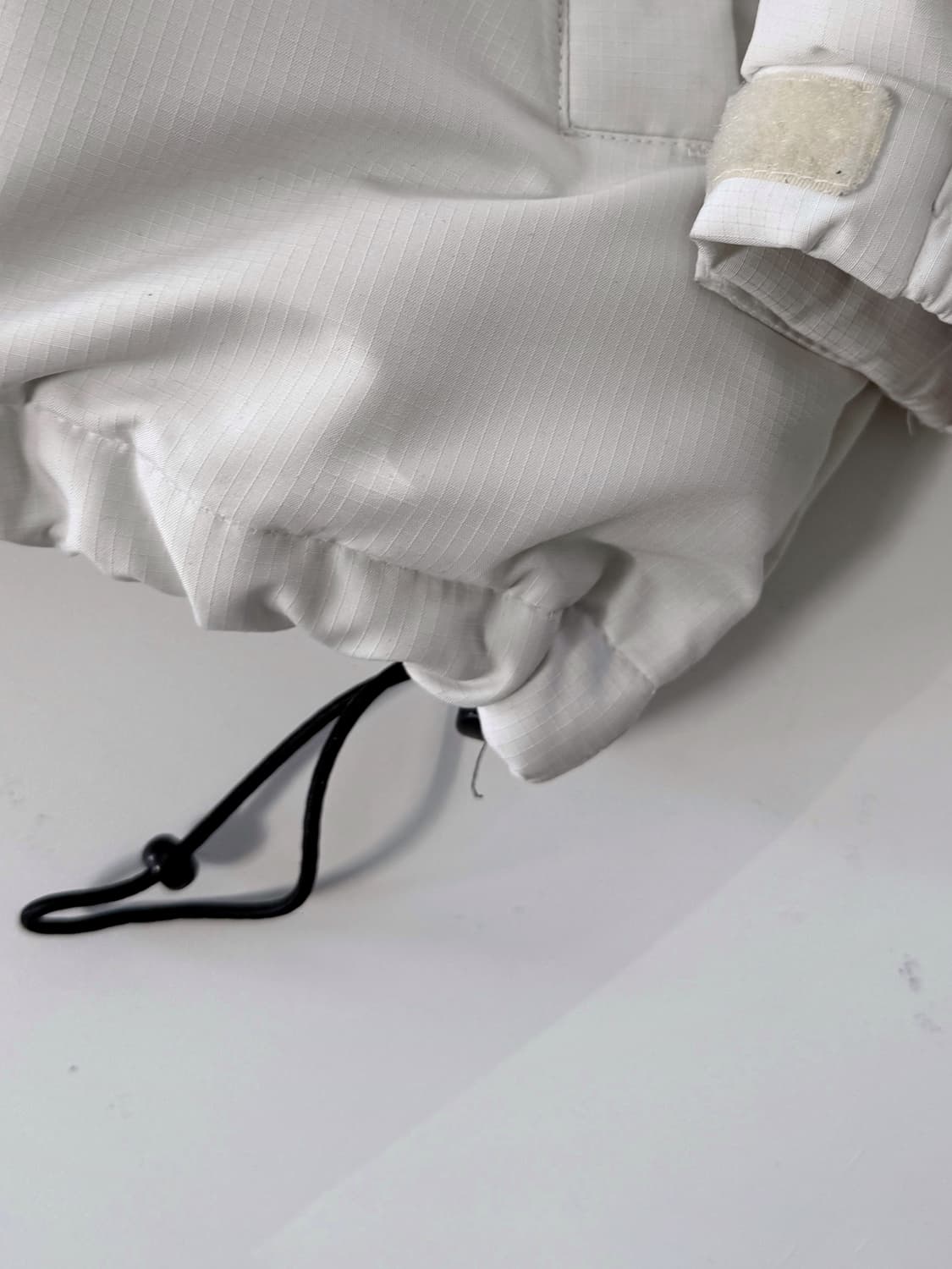 나이키 00‘s 루즈핏 화이트 덕다운 푸퍼 패딩  뉴챔프 상품이미지5