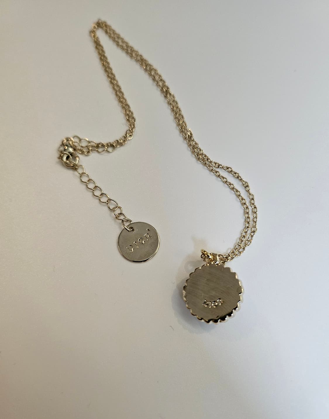 디올 업사이클링 블랙스톤 진주 목걸이 상품이미지6