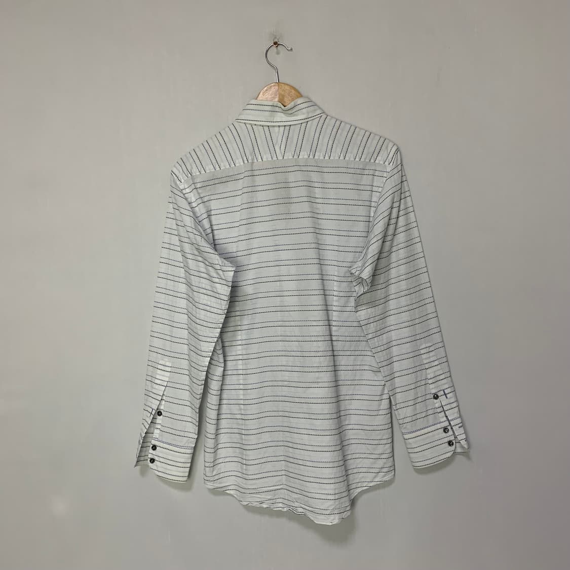 버버리 블랙라벨 스트라이프 긴팔 셔츠 빈티지 남녀공욘 40사이즈 상품이미지8