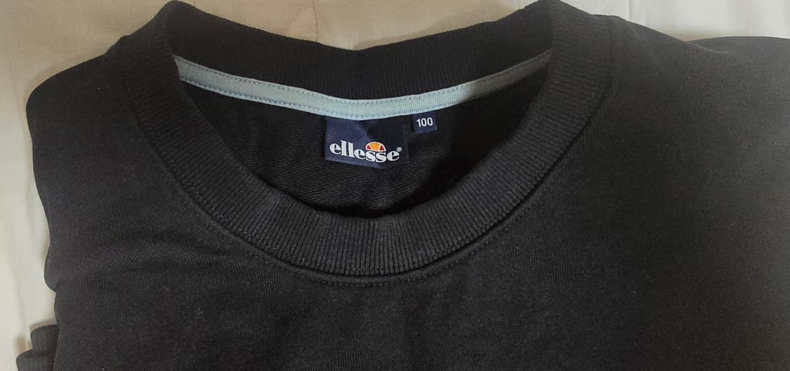 엘레쎄 맨투맨 블랙 100 상품이미지4