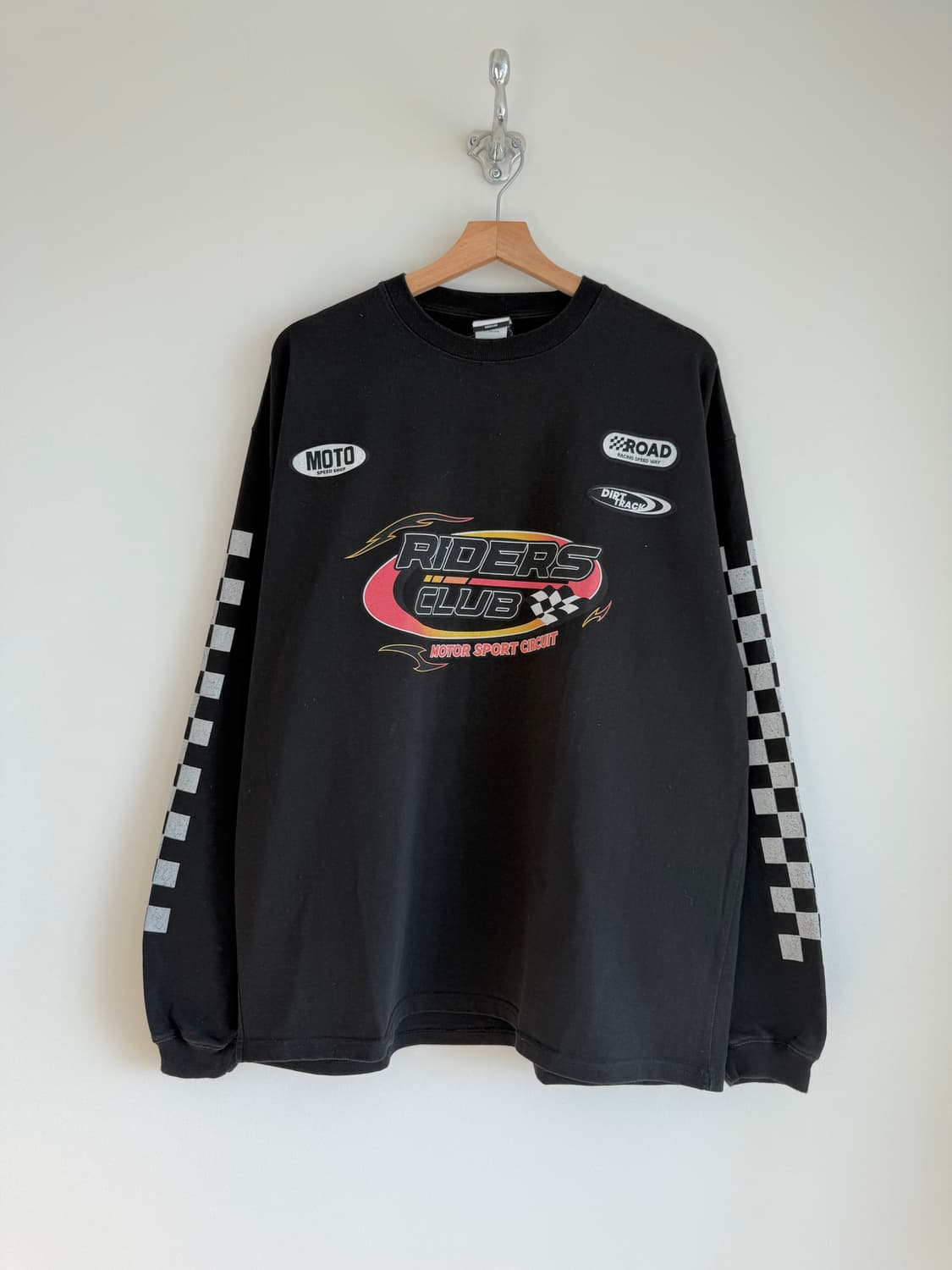 아웃스탠딩(OUTSTANDING) 레이싱 롱슬리브 상품이미지1