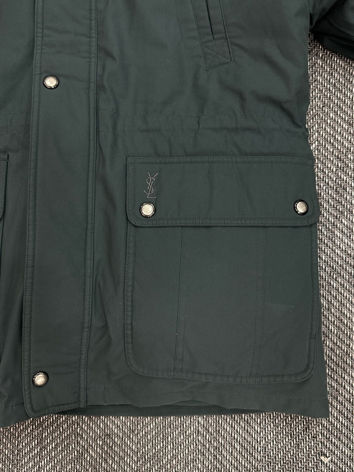 입생로랑 패딩 상품이미지3