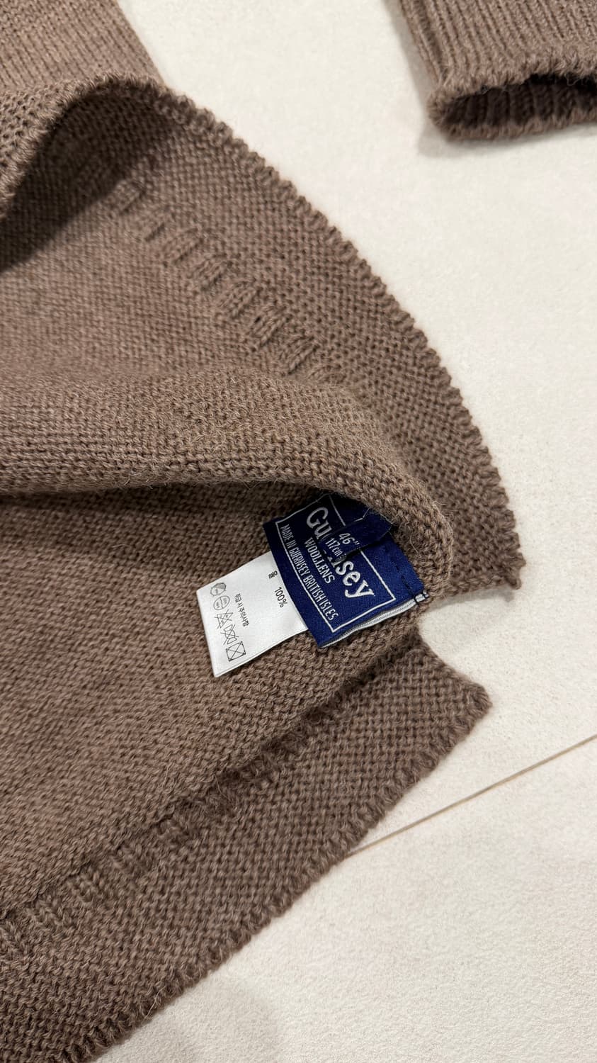 건지울른스 크루넥 홀가먼트 스웨터 상품이미지3