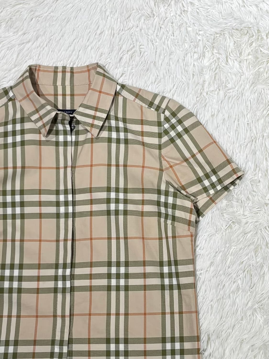 버버리 노바체크 반팔 셔츠 상품이미지5