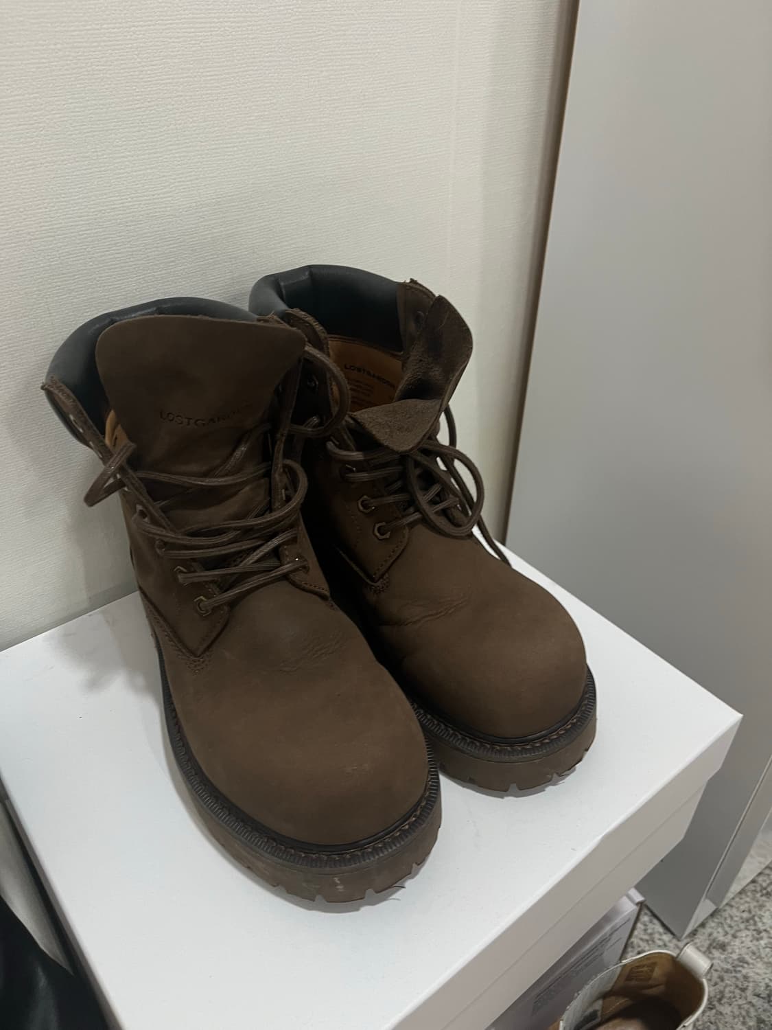 42 로스트가든 루트 브라운 상품이미지1