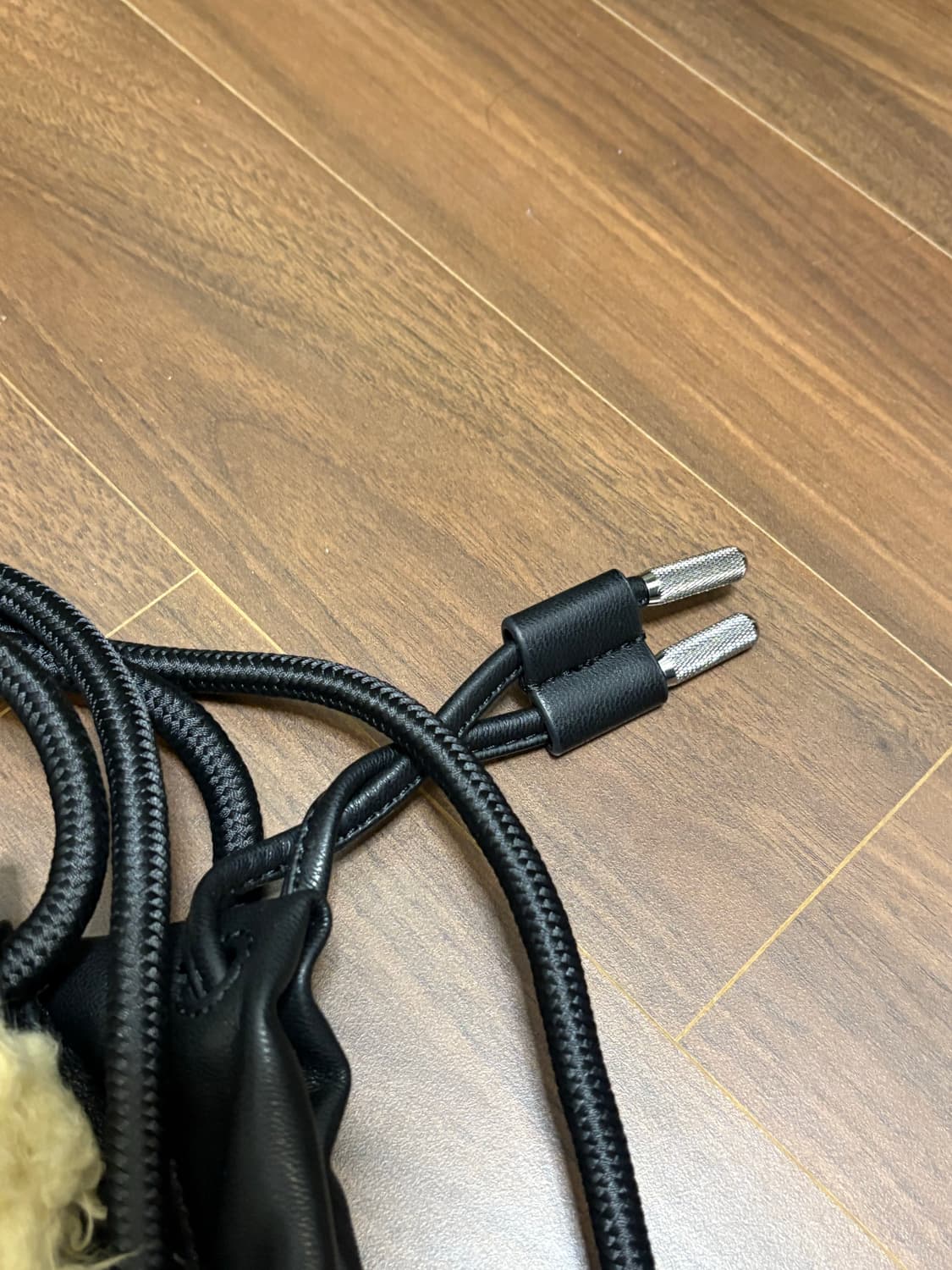 디젤 블랙 퍼 크로스백 가방 상품이미지6