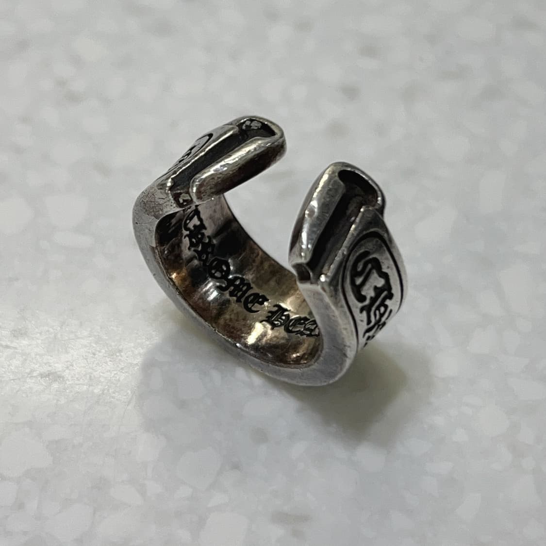 크롬하츠 스크롤라벨링 라지 (말발굽링) 상품이미지4