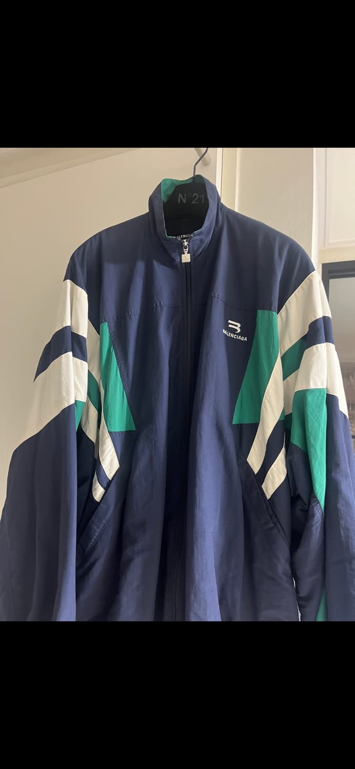 발렌시아가 스포티비 셋업 46. 상품이미지2