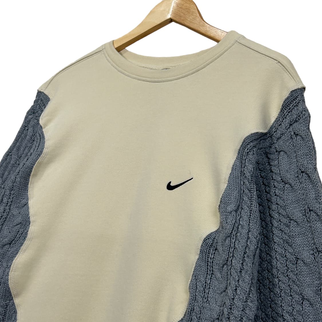 나이키 아이보리 그레이 니트 오버로크 맨투맨 XL 상품이미지7