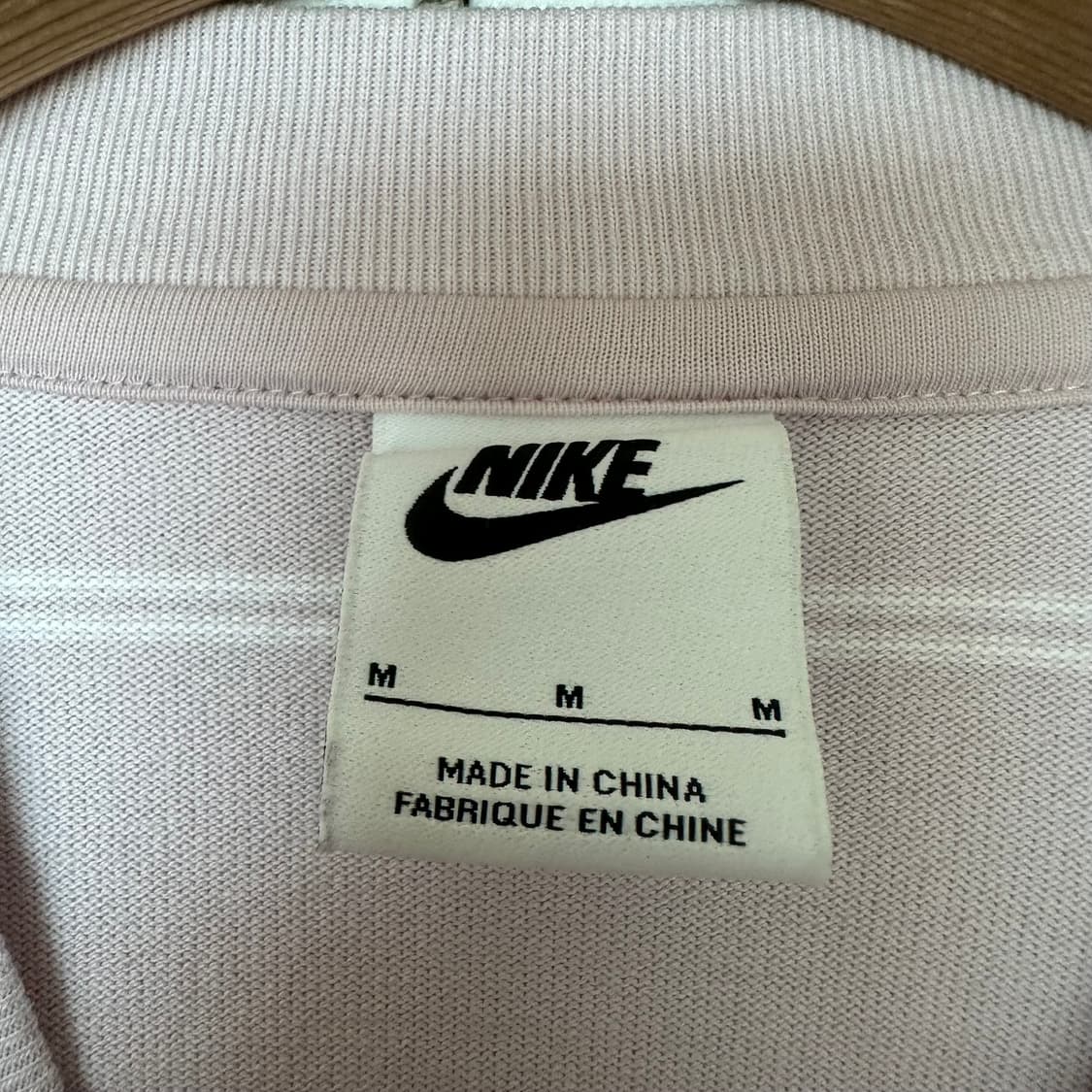 우먼M 나이키 크롭 긴팔티 상품이미지3