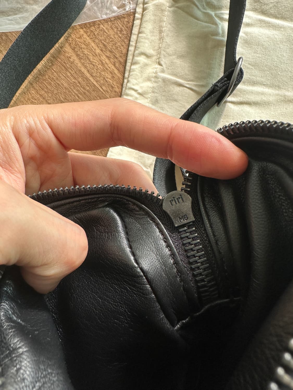 [OS] 아워레가시 딜레이 미니백 블랙 상품이미지6