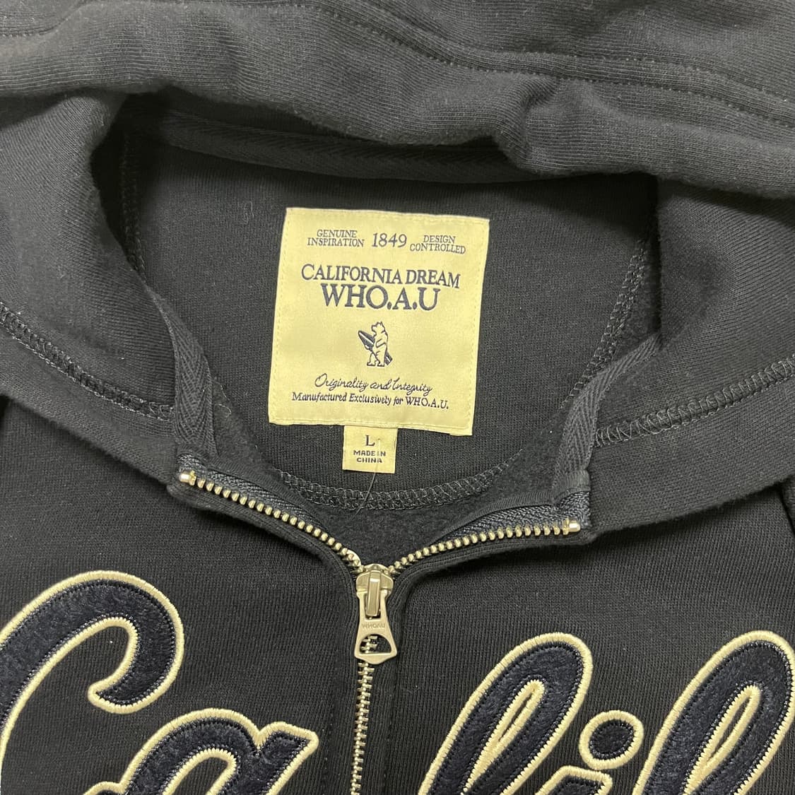 Who A U navy zip-up hoodie 상품이미지6