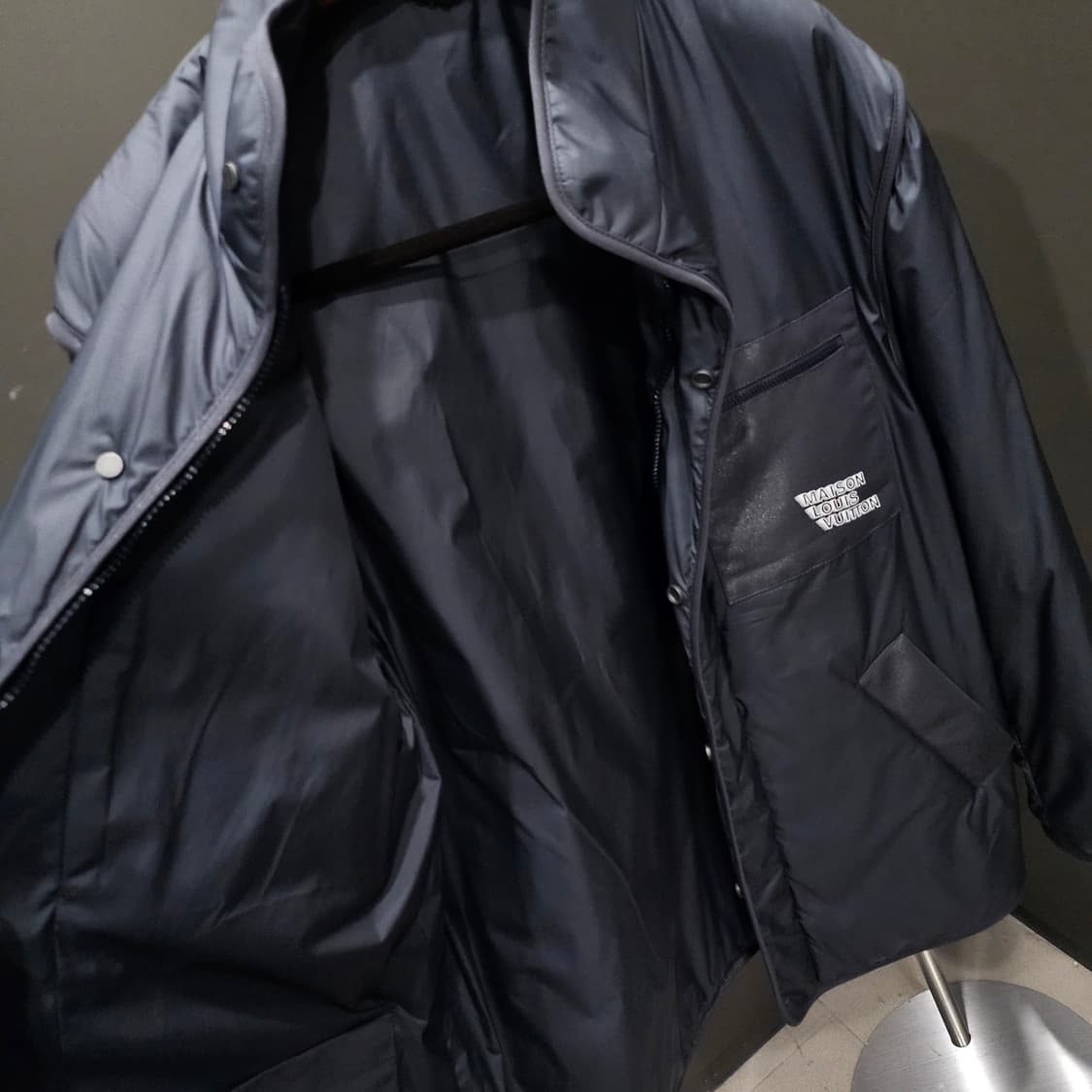 루이비통 패디드 메종 비즈니스 파카 자켓 상품이미지5