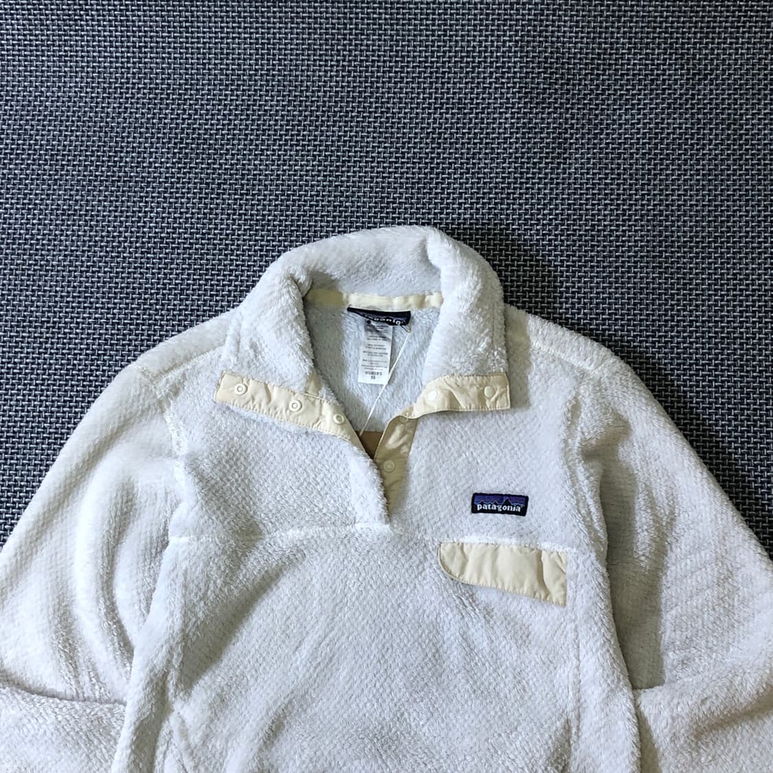 파타고니아 후리스 풀오버 상품이미지2
