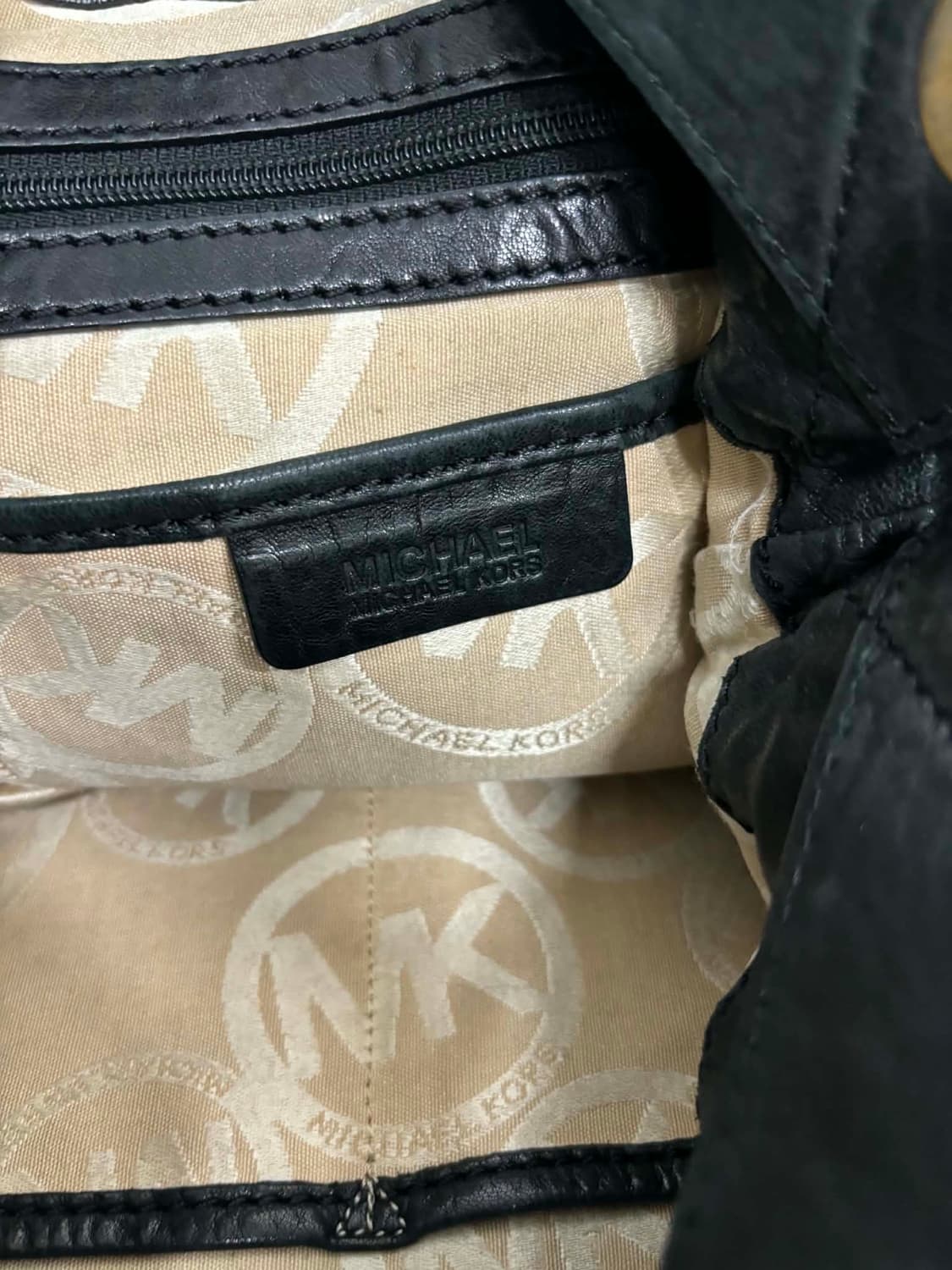 Michael Kors 마이클코어스 램스킨 스터드 체인 호보 토트백 크로 상품이미지9