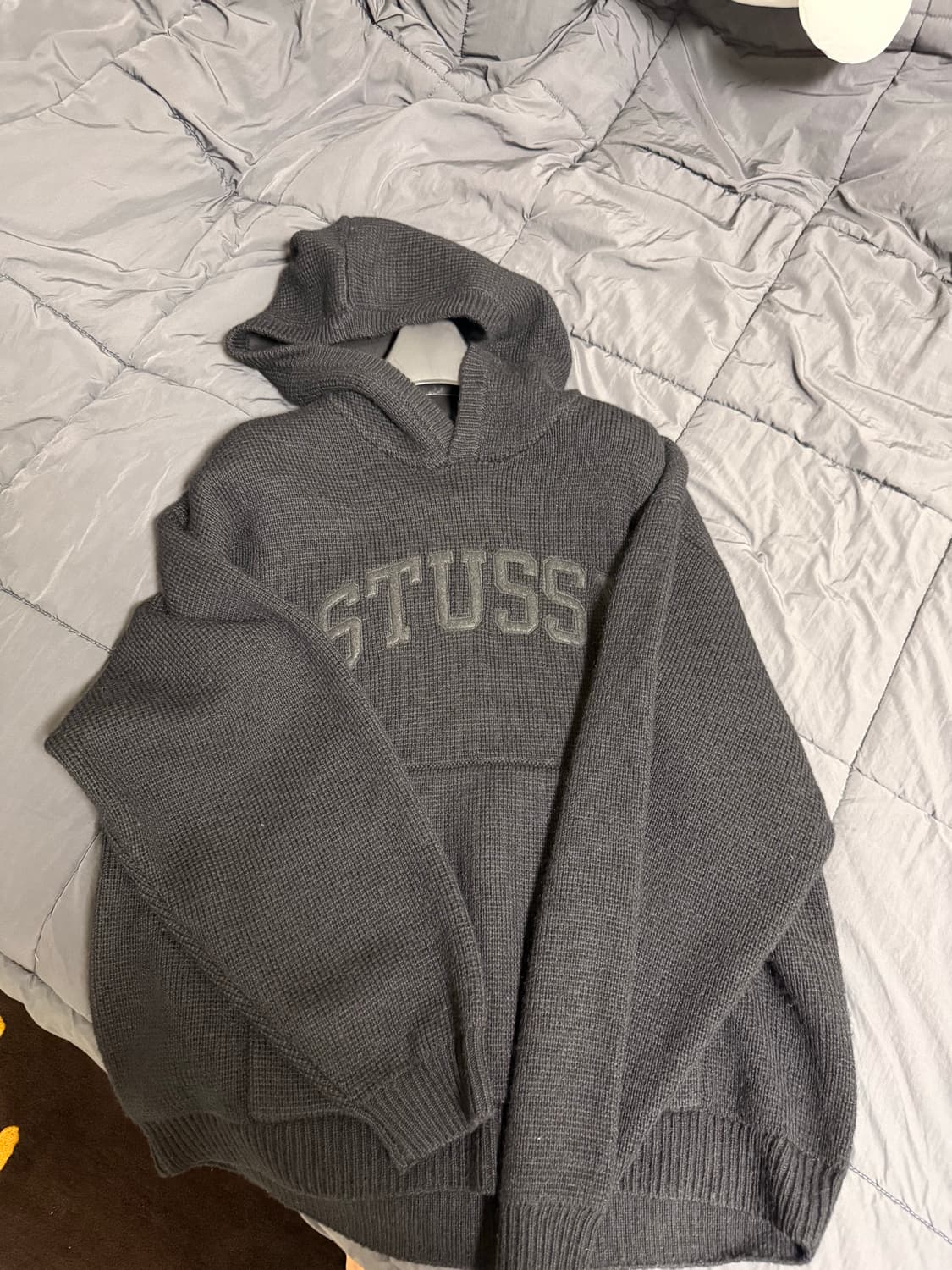 스투시 펠트 패치 니트 후드 상품이미지1