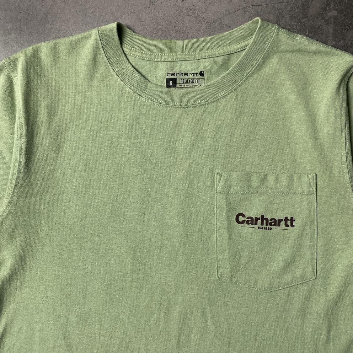 CARHARTT 칼하트 라이트그린 그래픽 포켓 반팔 티셔츠 A01090 상품이미지3