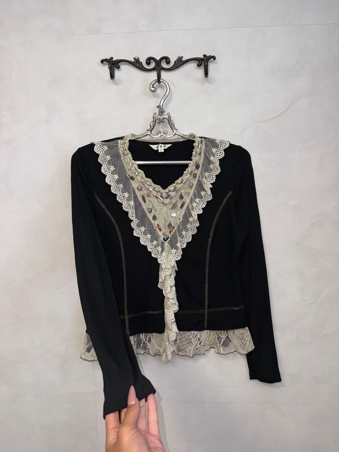 Black fairy beads lace detail blouse 상품이미지2