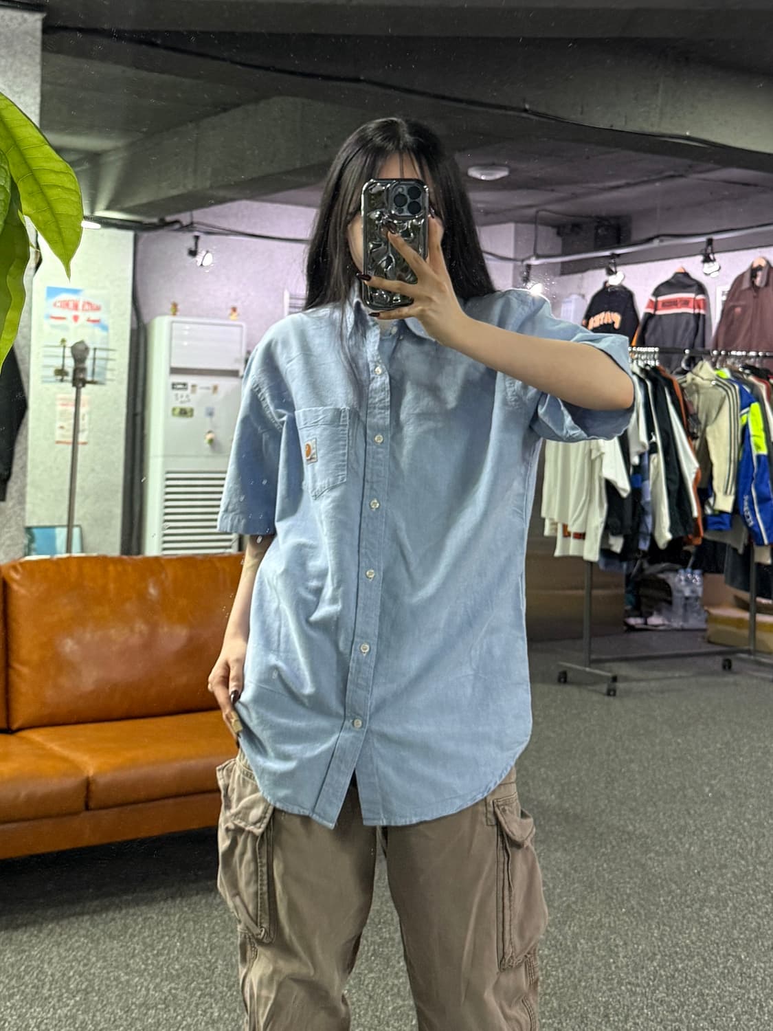 칼하트 버튼다운 샴브레이 반팔 워크셔츠 B4697 상품이미지1