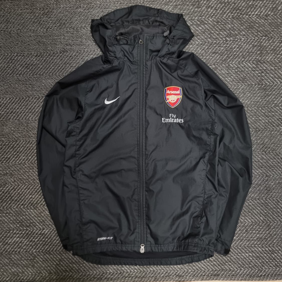 아스날 나이키 바람막이 상품이미지1