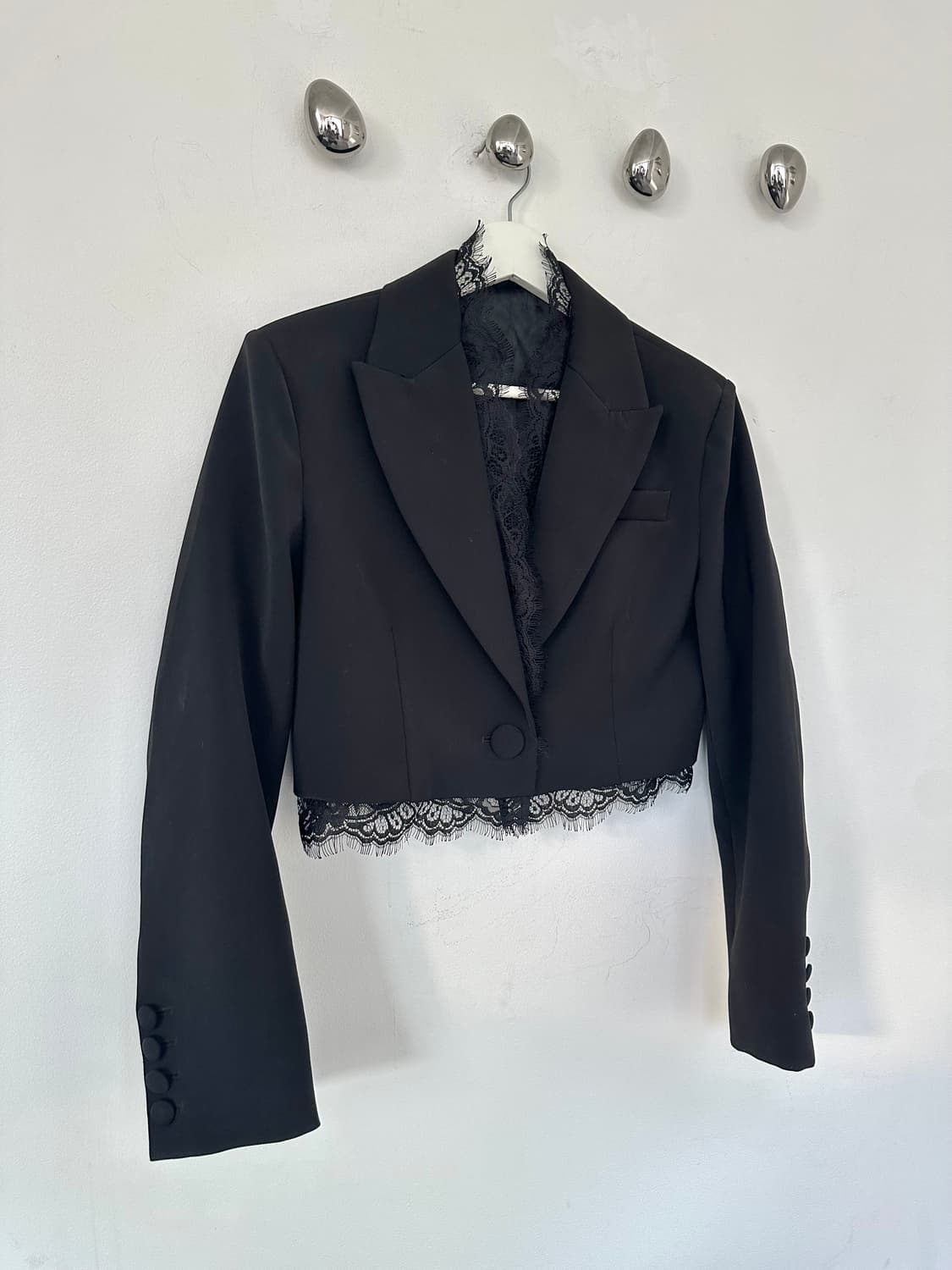 알렉산더 맥퀸 고딕 크롭 레이스 블레이저 상품이미지1