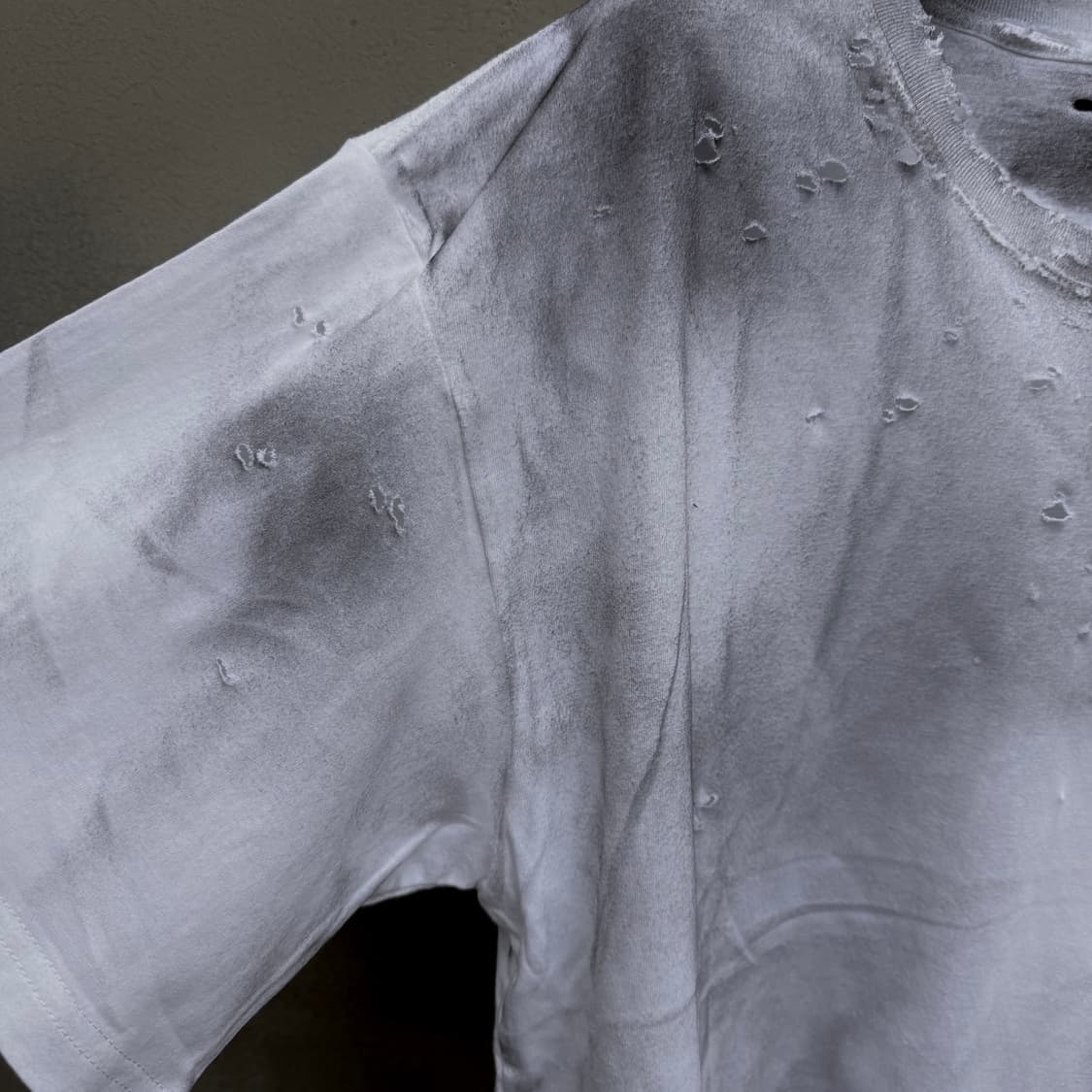 [VINTAGE MOOD] distressed washing t 상품이미지3