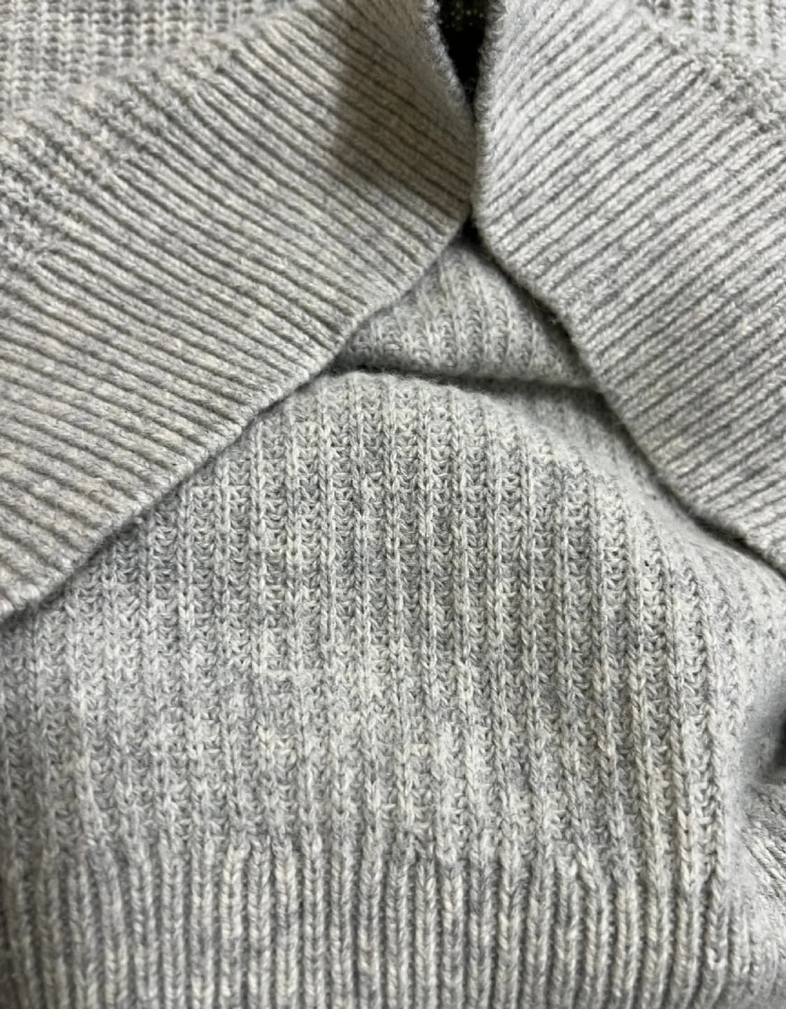 올세인츠 남성 그레이 라운드울니트

 상품이미지5