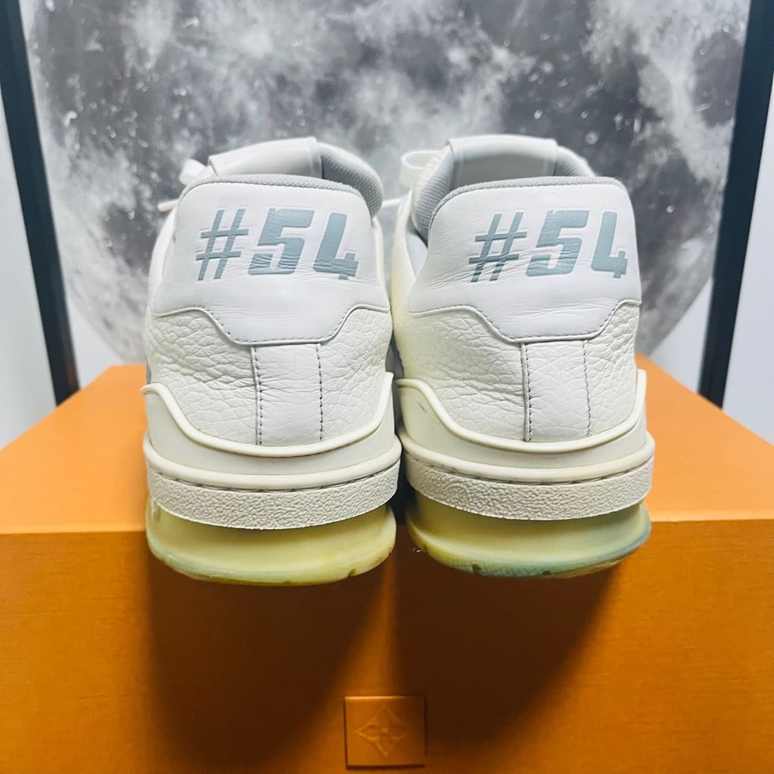 정품 8.5) 루이비통 트레이너 스니커즈 275~280 상품이미지4