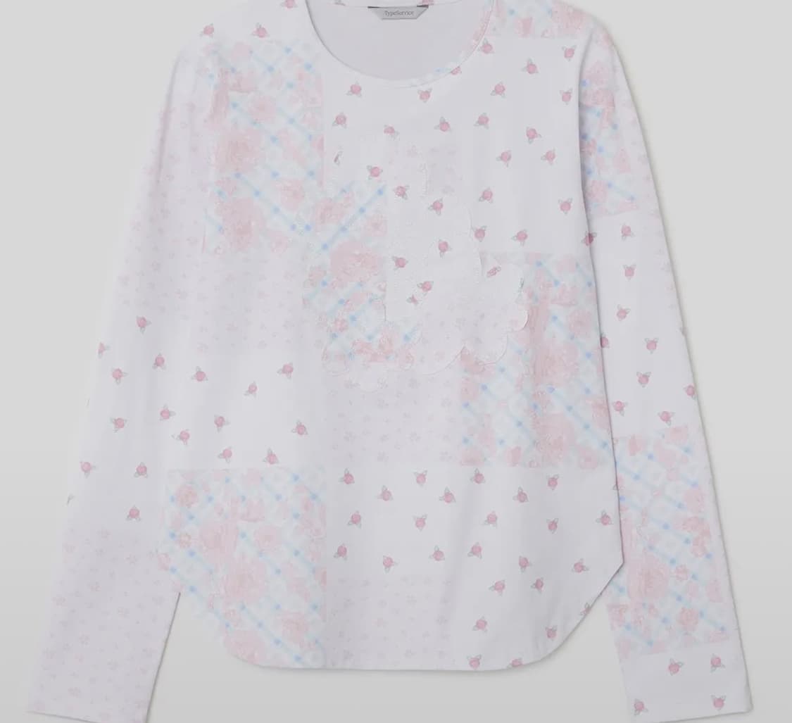 Flower Appliqué Curve Top [Pink] 상품이미지1