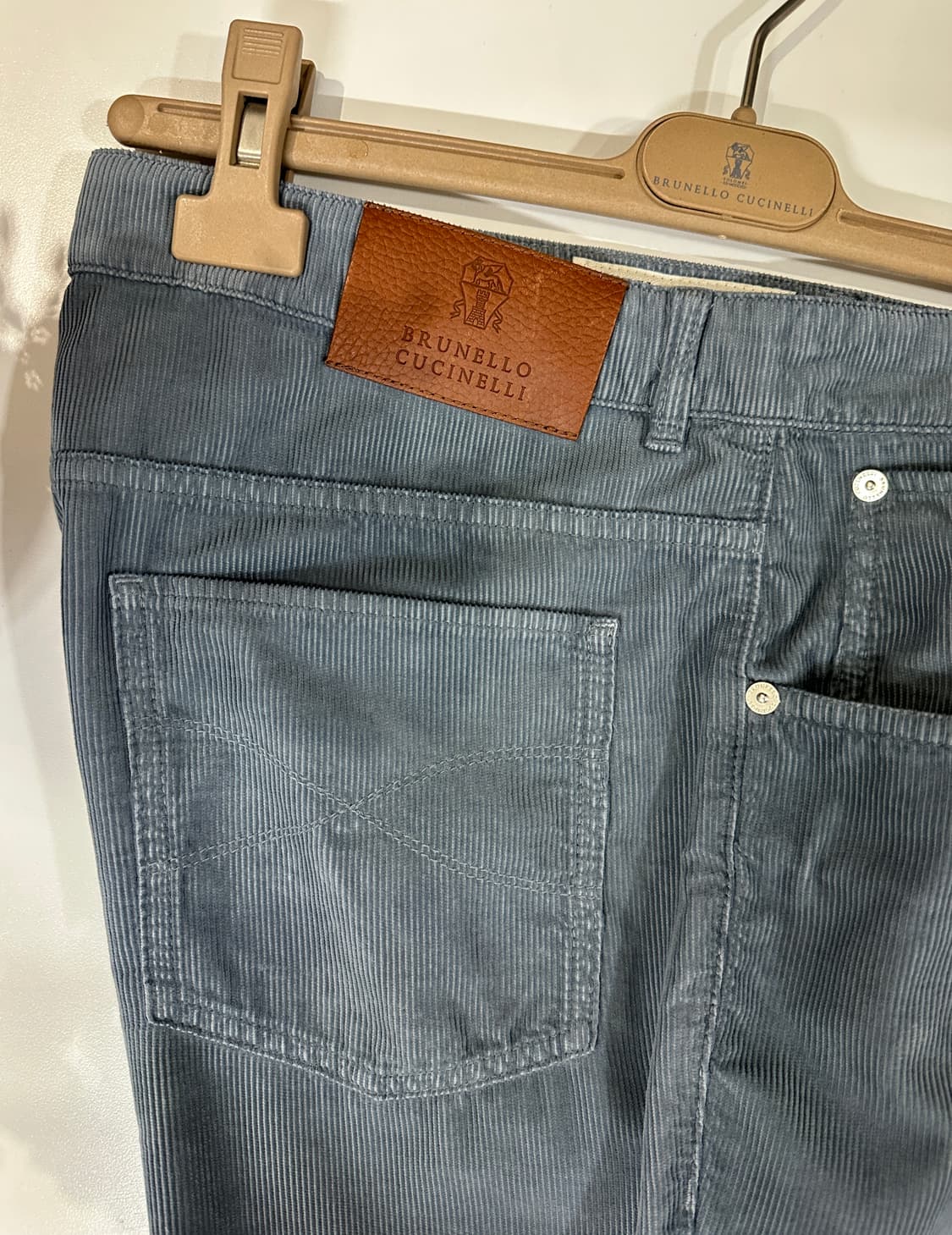 브루넬로 쿠치넬리 이탈리안핏 코듀로이 아주르 블루 팬츠 상품이미지5
